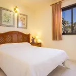 沙滩度假村 4*