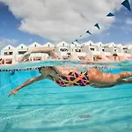 Hotel Sands Beach Resort 4*