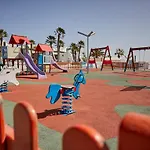 Sands מלון קוסטה טגוויסה