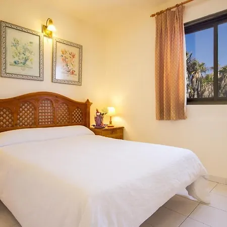 Sands 4*