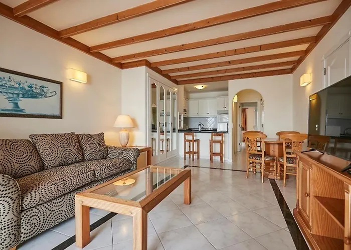 Sands Active コスタ・テギセ